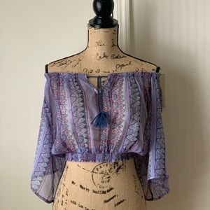 Hollister bohemian crop top